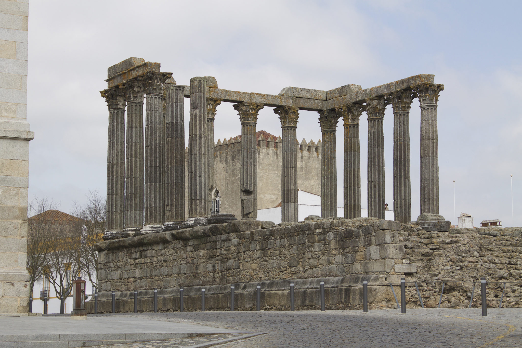 Évora